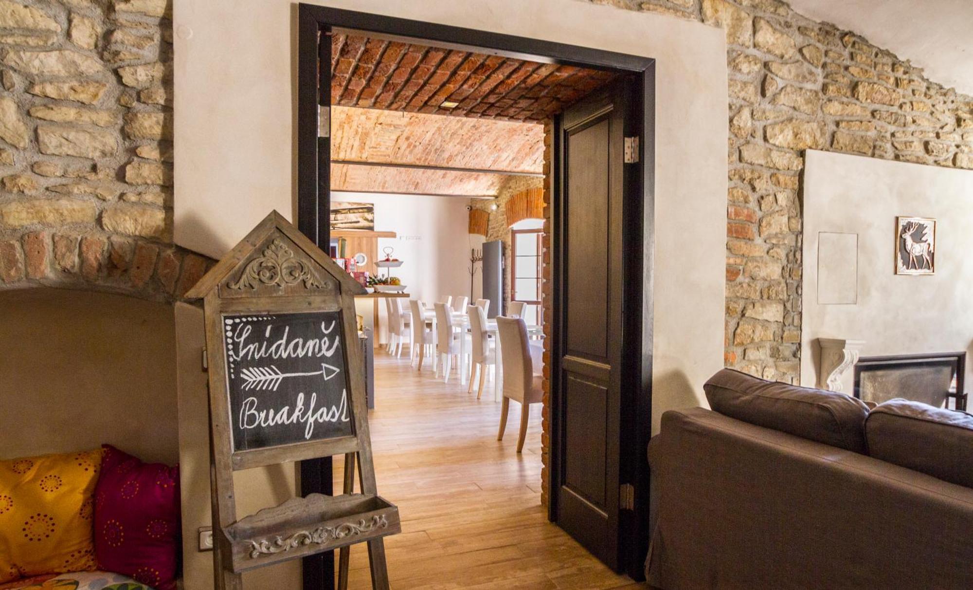 Chateau Nightingales Hostoun 외부 사진